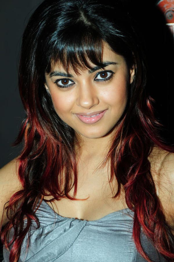 Meera Chopra - Photos - 81 / 92 photos