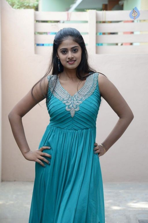 Megha Shree Pics - 24 / 25 photos