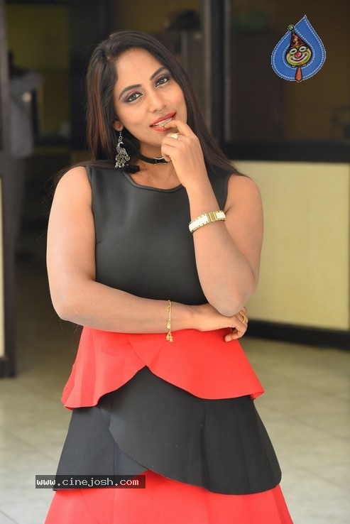 Meghana Chowdary Photos - 13 / 21 photos