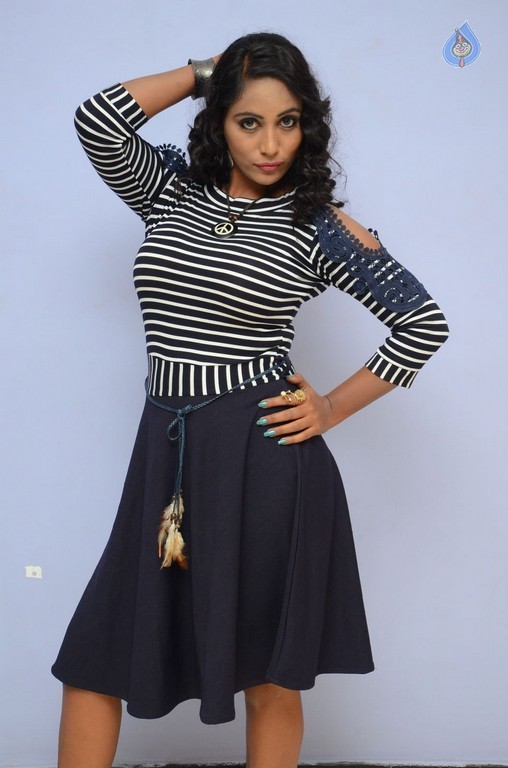 Meghana New Pics - 28 / 40 photos