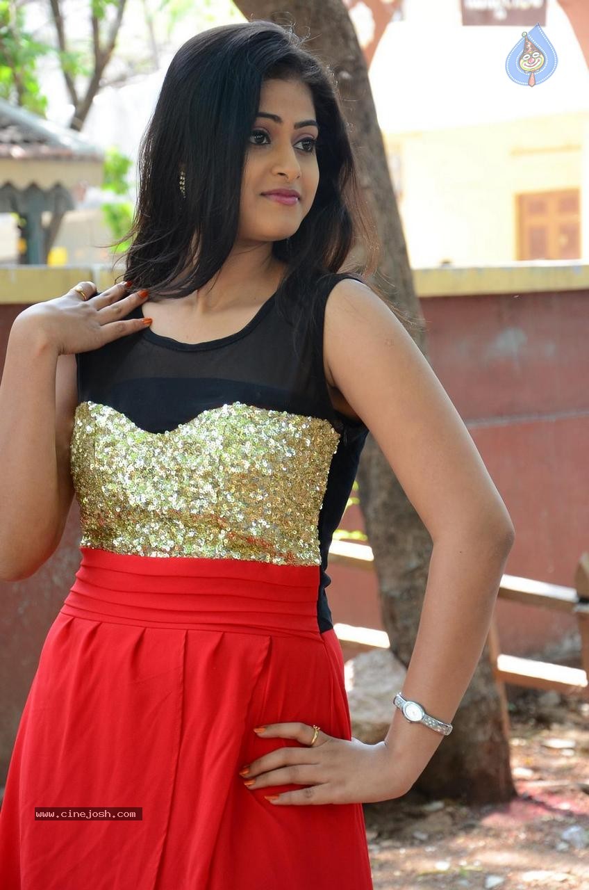 Meghasree New Stills - 25 / 77 photos