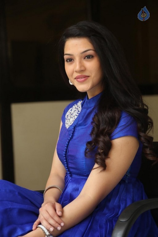 Mehreen New Photos - 36 / 50 photos