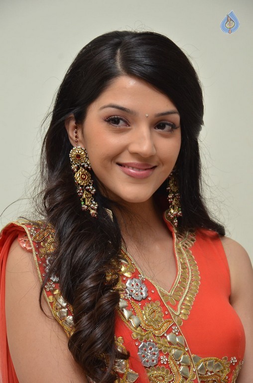 Mehreen Photos - 12 / 41 photos