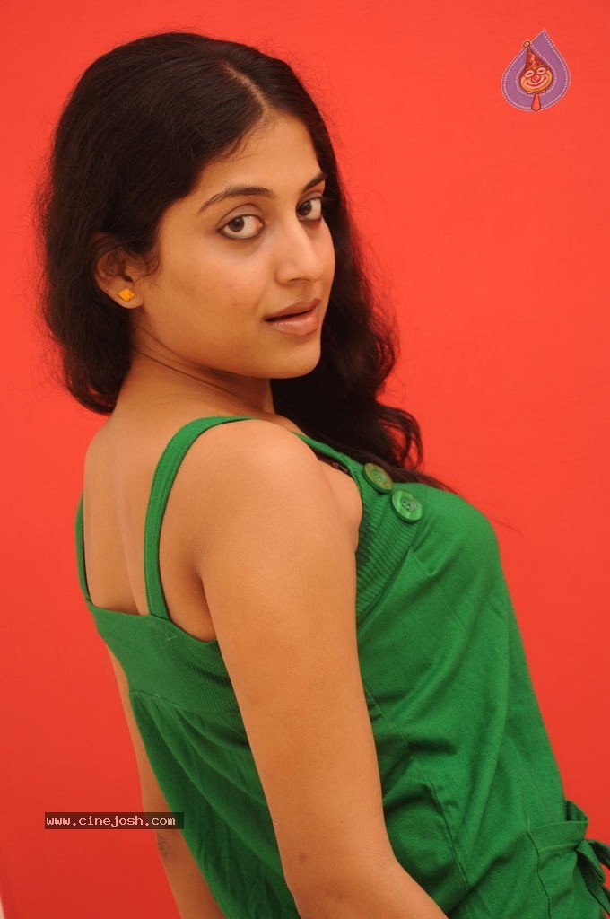 Mohana Hot Stills - 5 / 48 photos