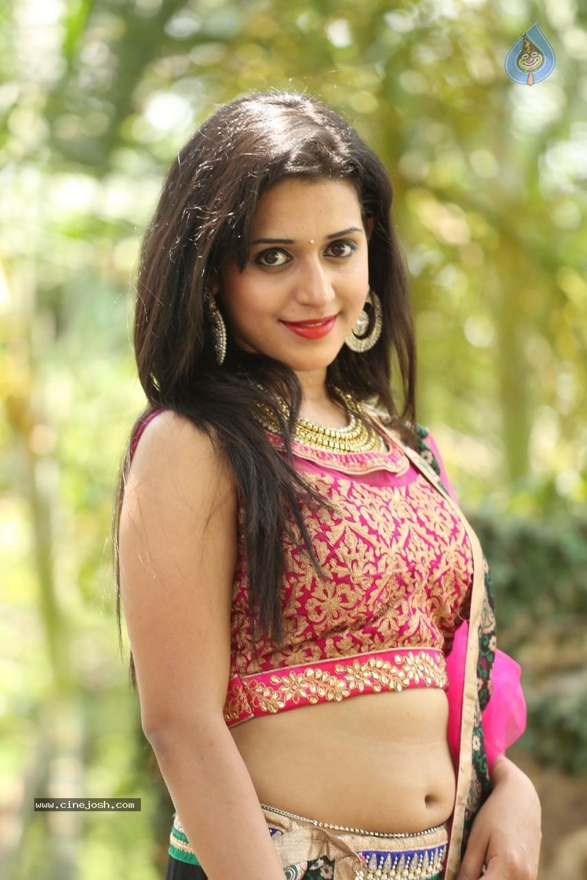 Mohitha New Stills - 58 / 64 photos