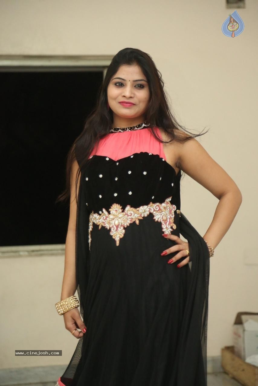 Monika New Stills - 52 / 63 photos