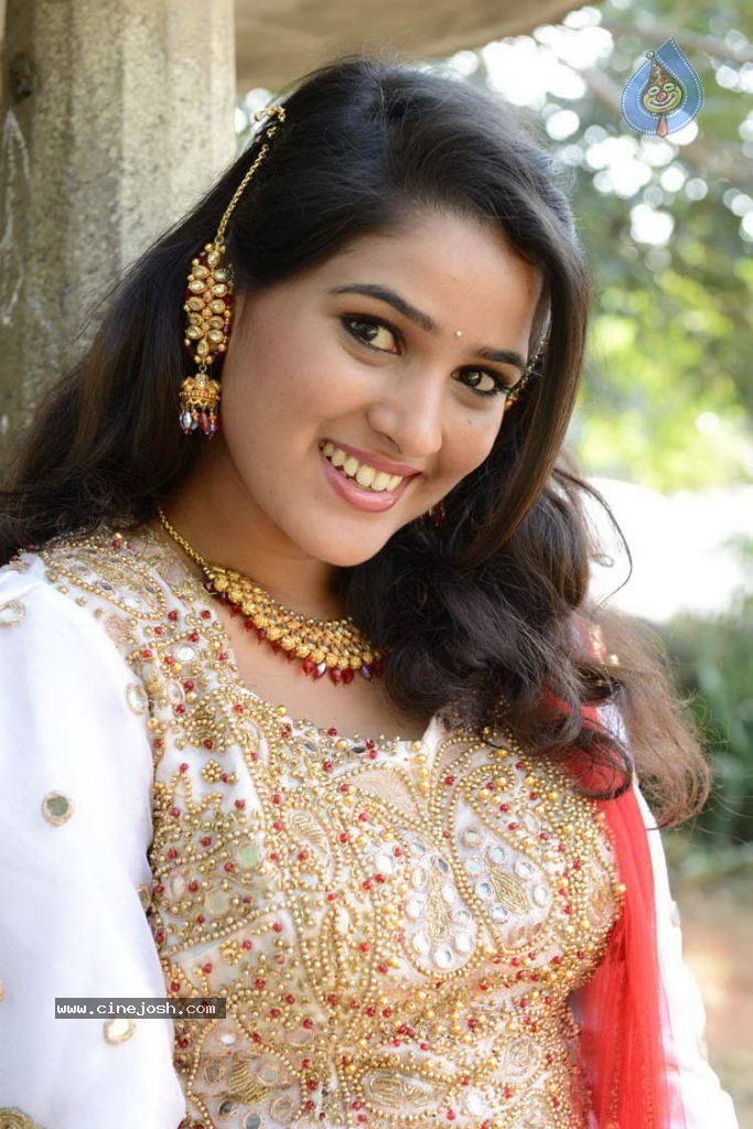 Monisha New Stills - 24 / 24 photos