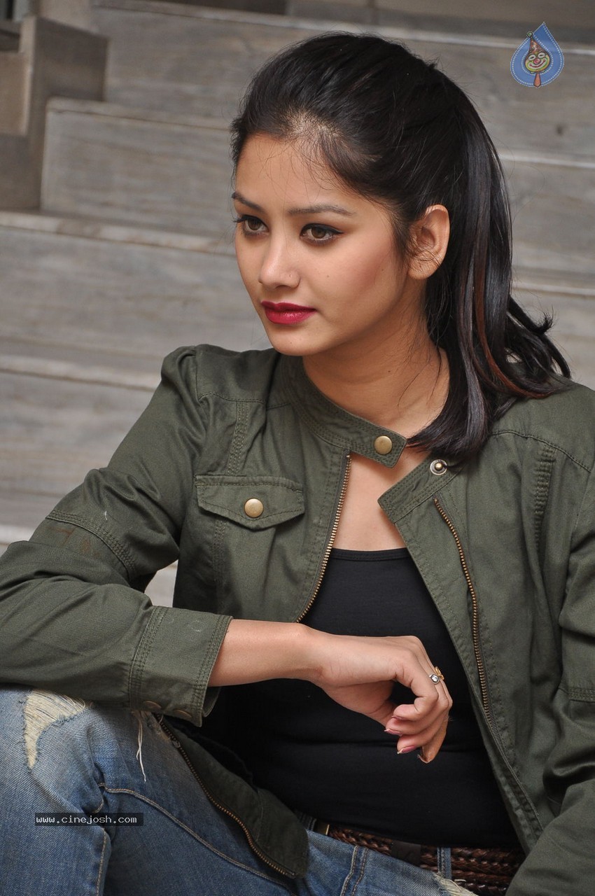 Mounika New Stills - 38 / 61 photos