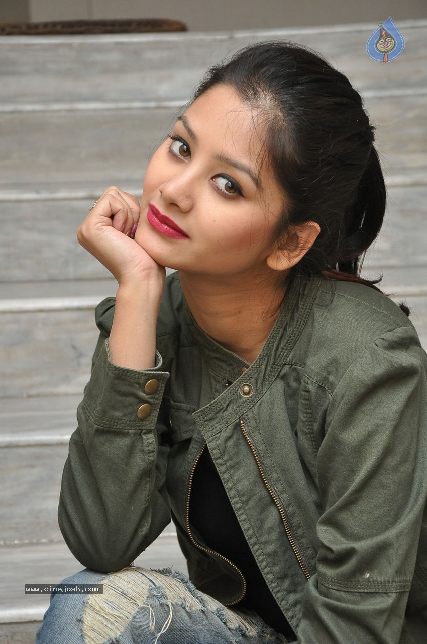 Mounika New Stills - 44 / 61 photos