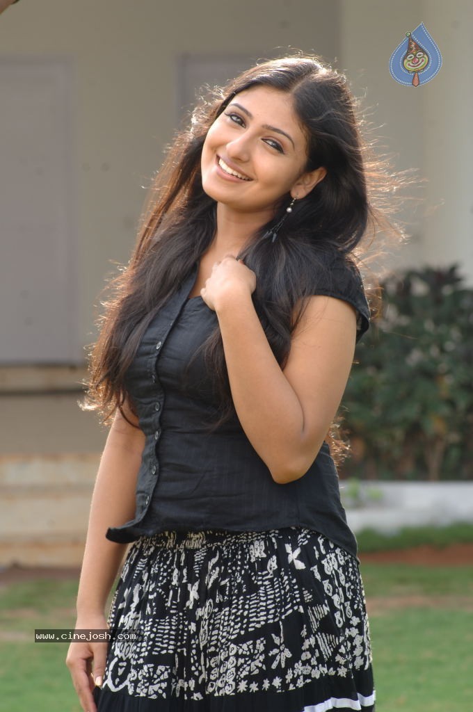 Mounika New Stills - 33 / 64 photos