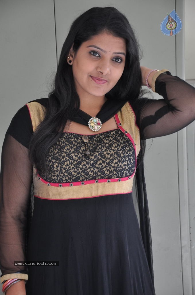 Mumtaaz Stills - 47 / 57 photos