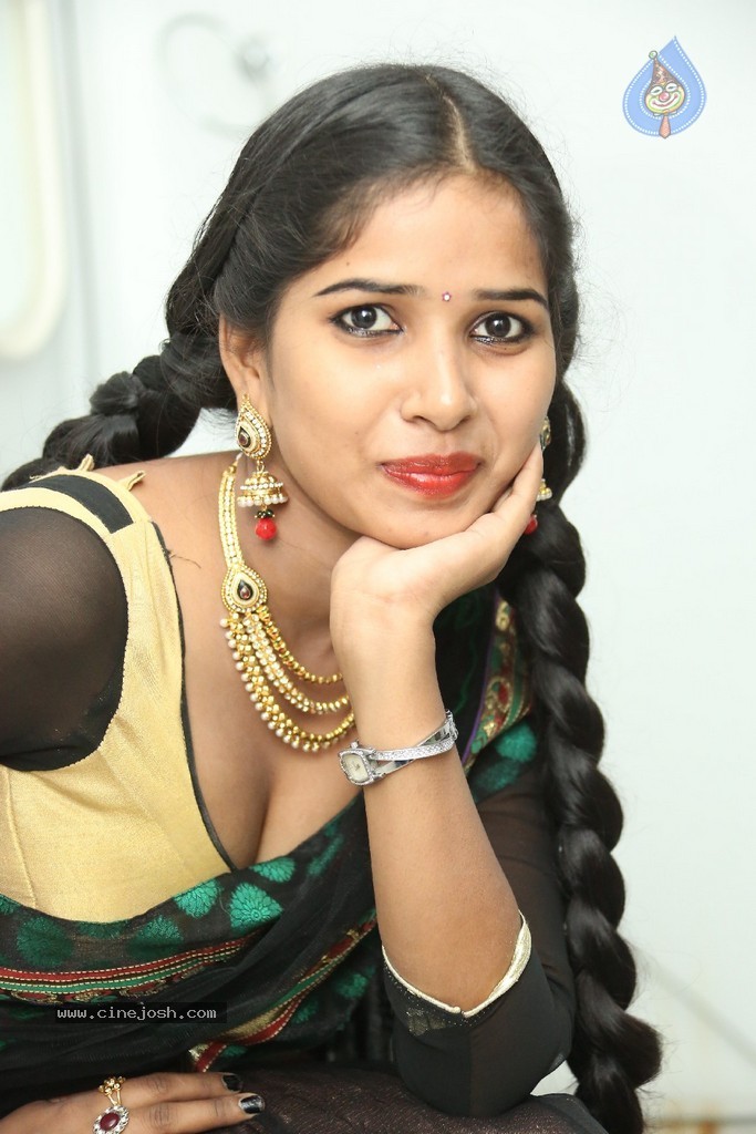 Mynaa Latest Photos - 9 / 110 photos