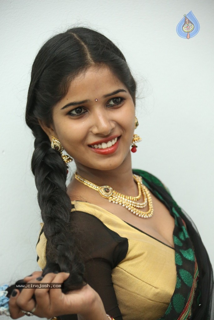 Mynaa Latest Photos - 10 / 110 photos