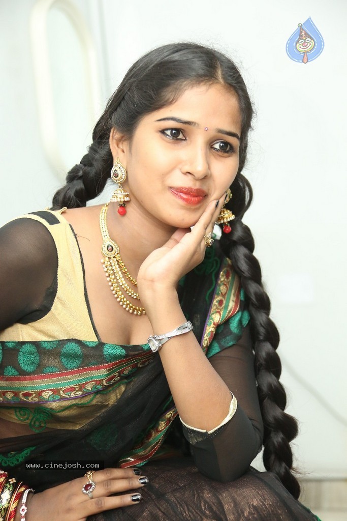 Mynaa Latest Photos - 11 / 110 photos