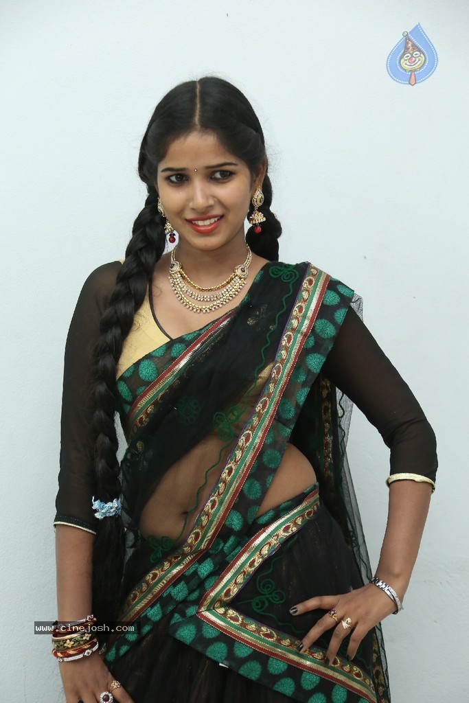 Mynaa Latest Photos - 30 / 110 photos