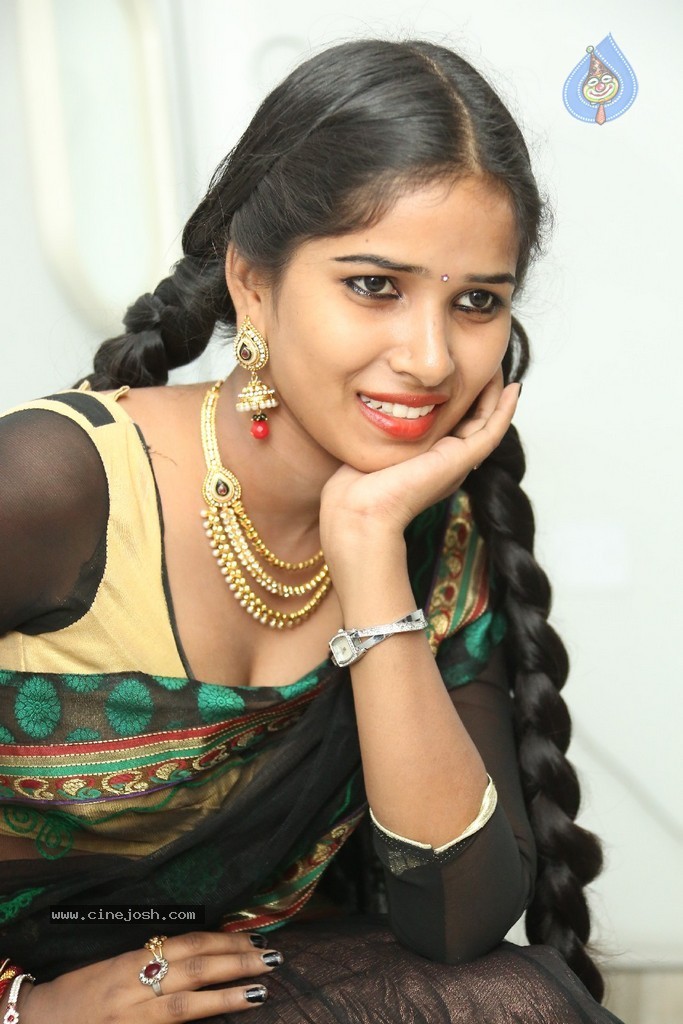 Mynaa Latest Photos - 47 / 110 photos