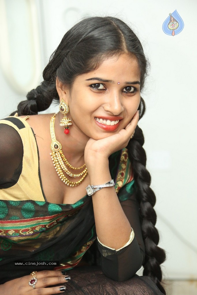 Mynaa Latest Photos - 57 / 110 photos