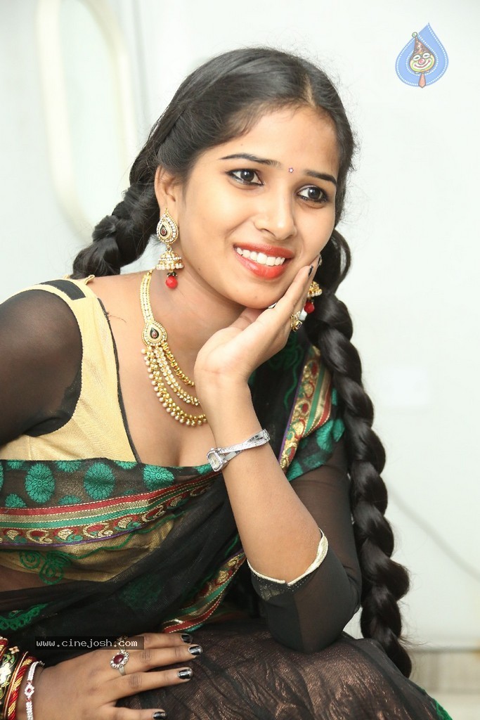 Mynaa Latest Photos - 60 / 110 photos