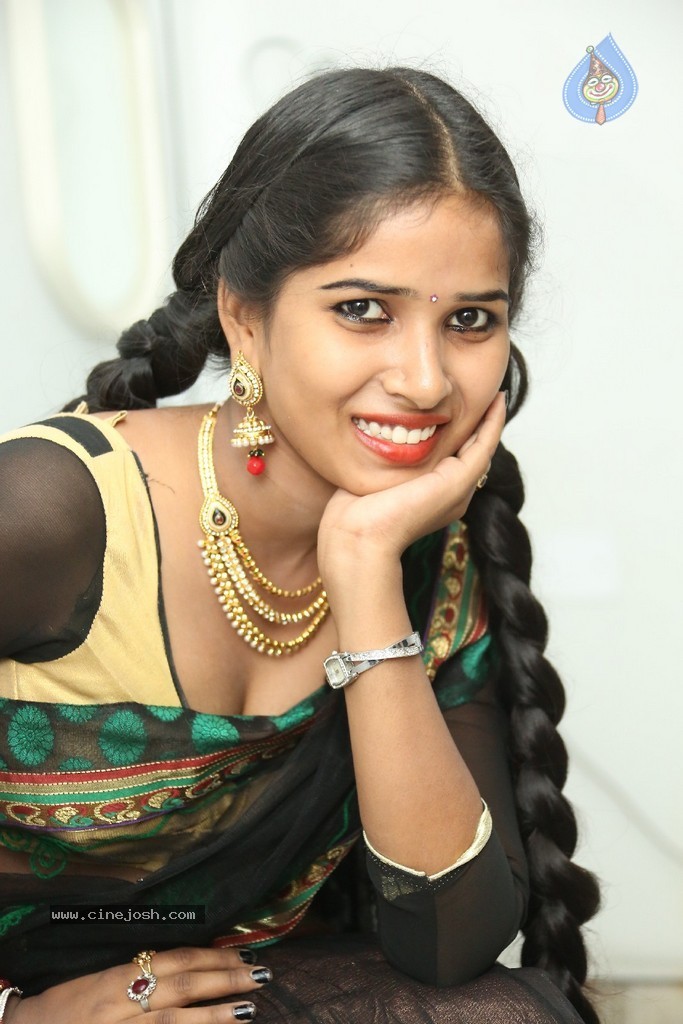 Mynaa Latest Photos - 91 / 110 photos