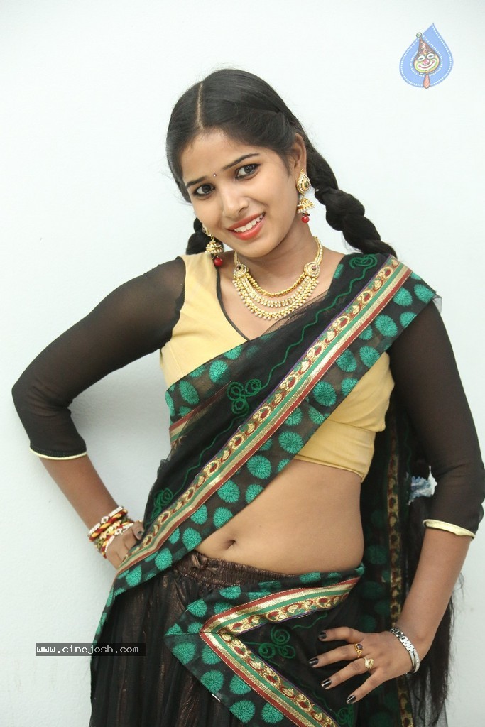 Mynaa Latest Photos - 97 / 110 photos