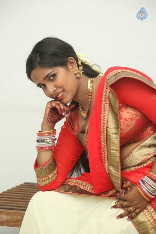 Mynaa Photos - 26 / 29 photos