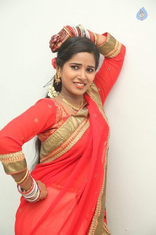 Mynaa Photos - 27 / 29 photos