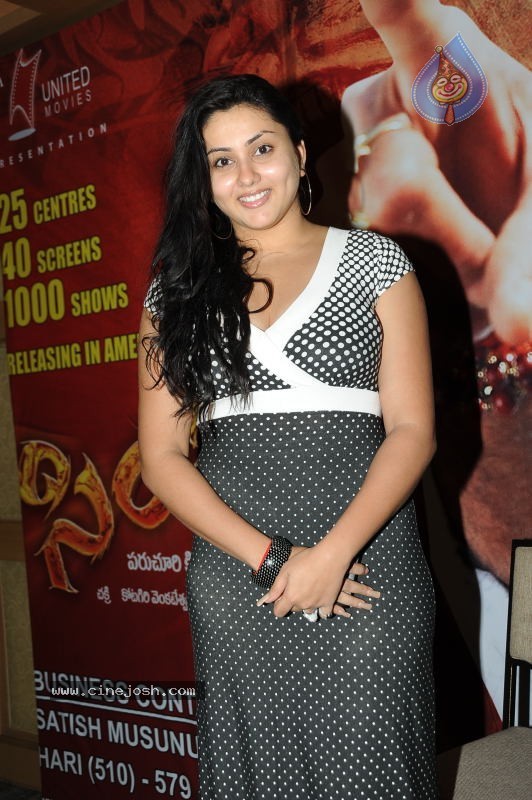 Namitha - Simha Movie Pm - 11 / 38 photos