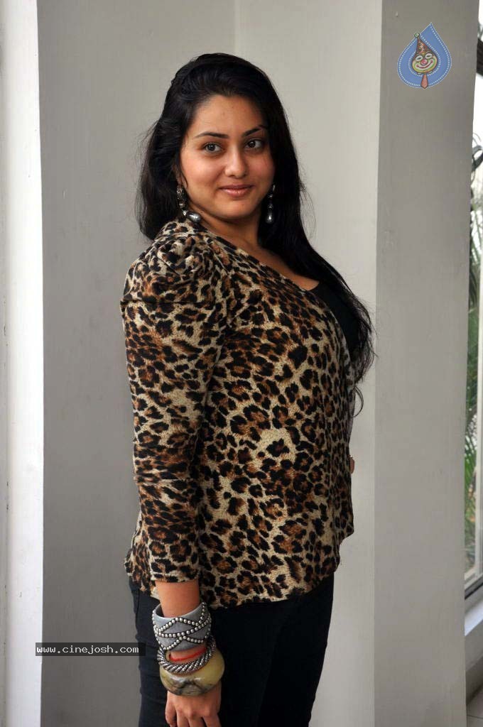 Namitha New Stills - 38 / 46 photos