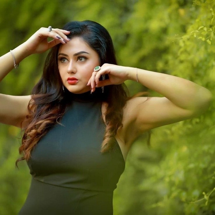 Namitha Stills - 92 / 239 photos