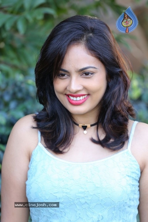 Nandita Swetha Photos - 7 / 41 photos