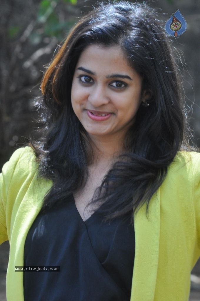 Nanditha Latest Pics - 29 / 62 photos