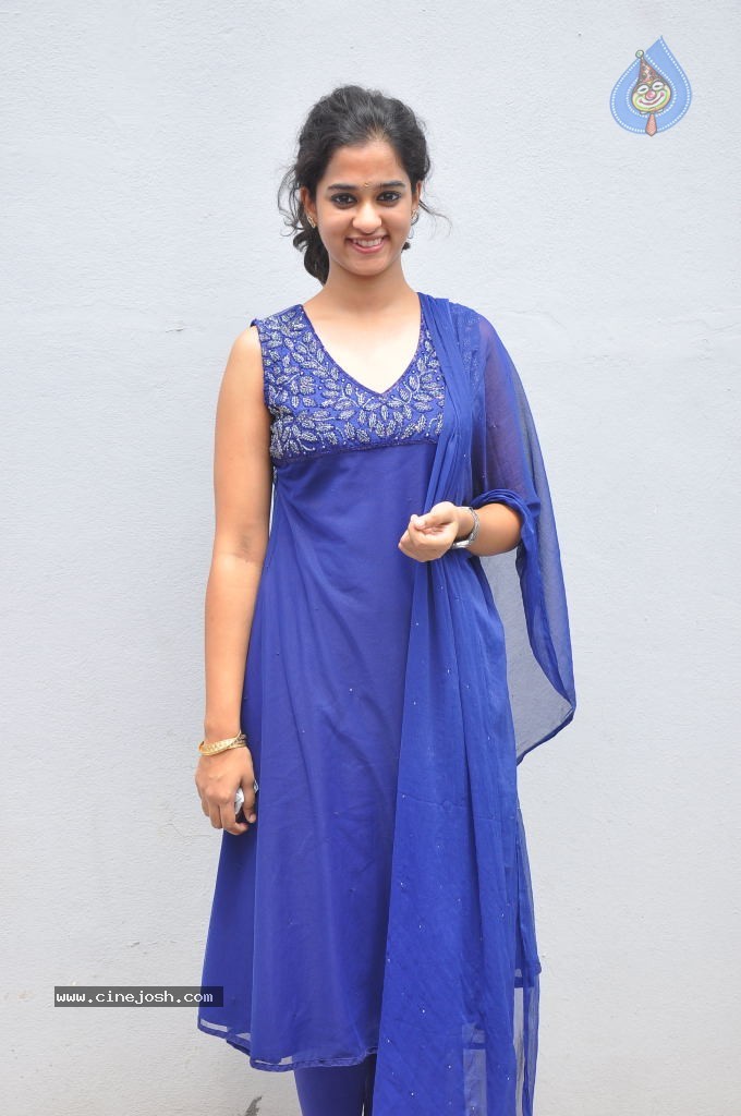 Nanditha Latest Stills - 29 / 49 photos