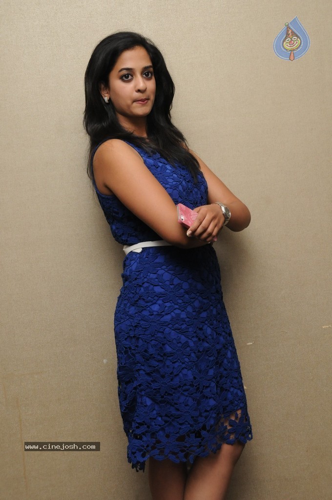 Nanditha New Gallery - 36 / 91 photos