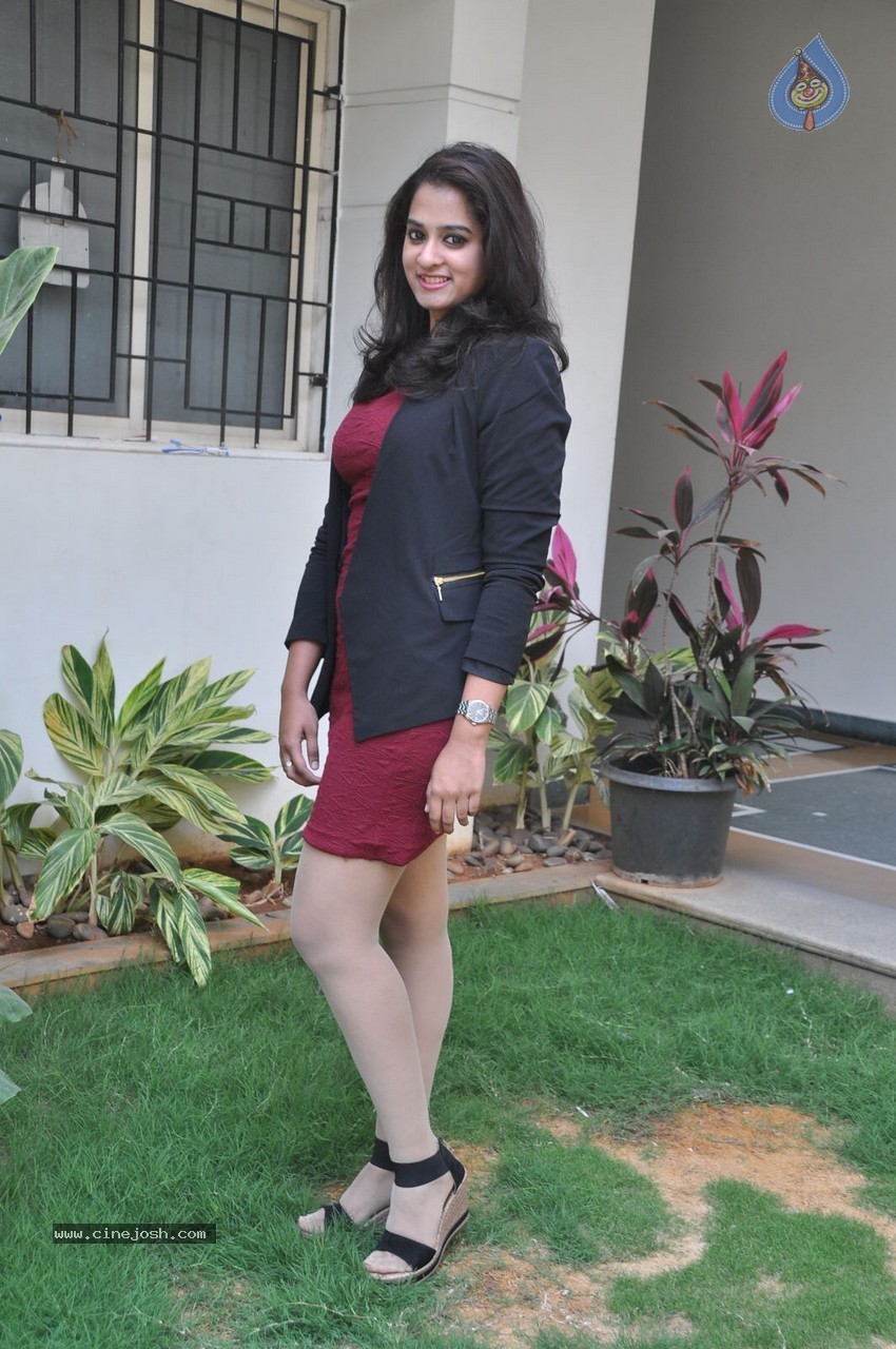 Nanditha New Gallery - 24 / 76 photos