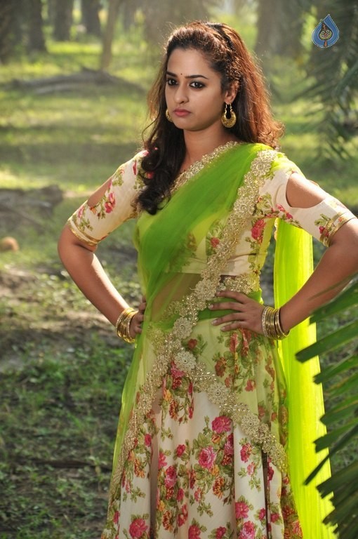 Nanditha New Photos - 28 / 34 photos