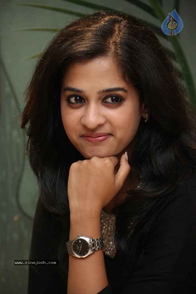 Nanditha New Photos - 33 / 106 photos