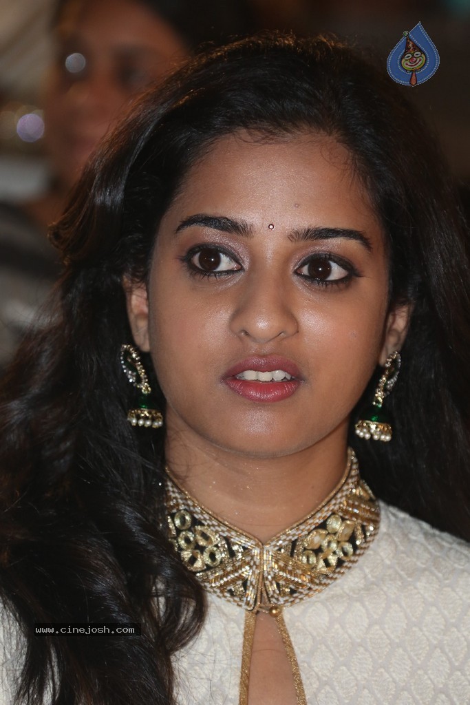 Nanditha New Pics - 15 / 36 photos