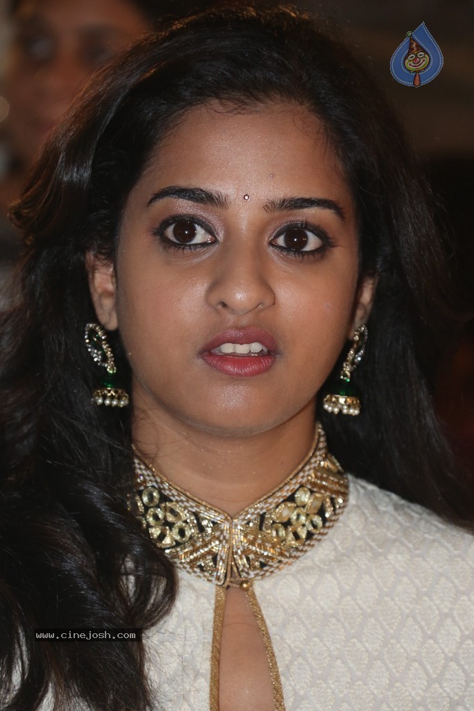 Nanditha New Pics - 28 / 36 photos