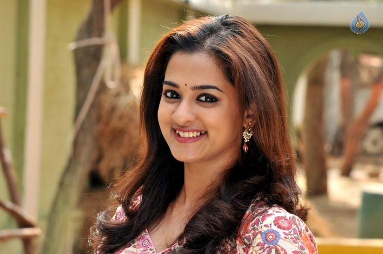 Nanditha New Pics - 30 / 34 photos