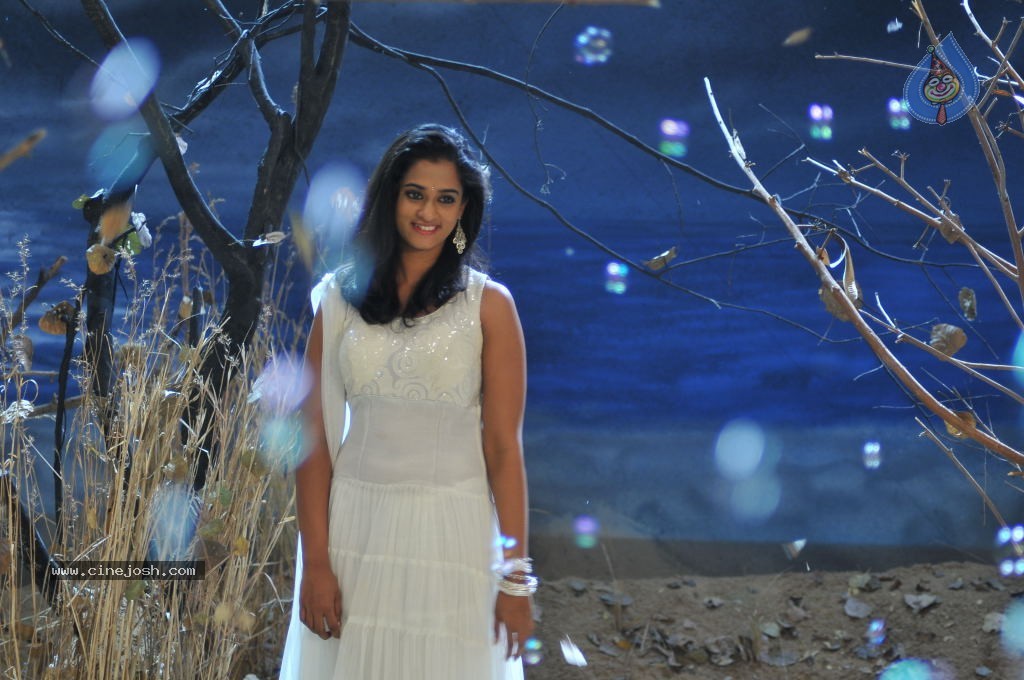 Nanditha New Stills - 2 / 8 photos