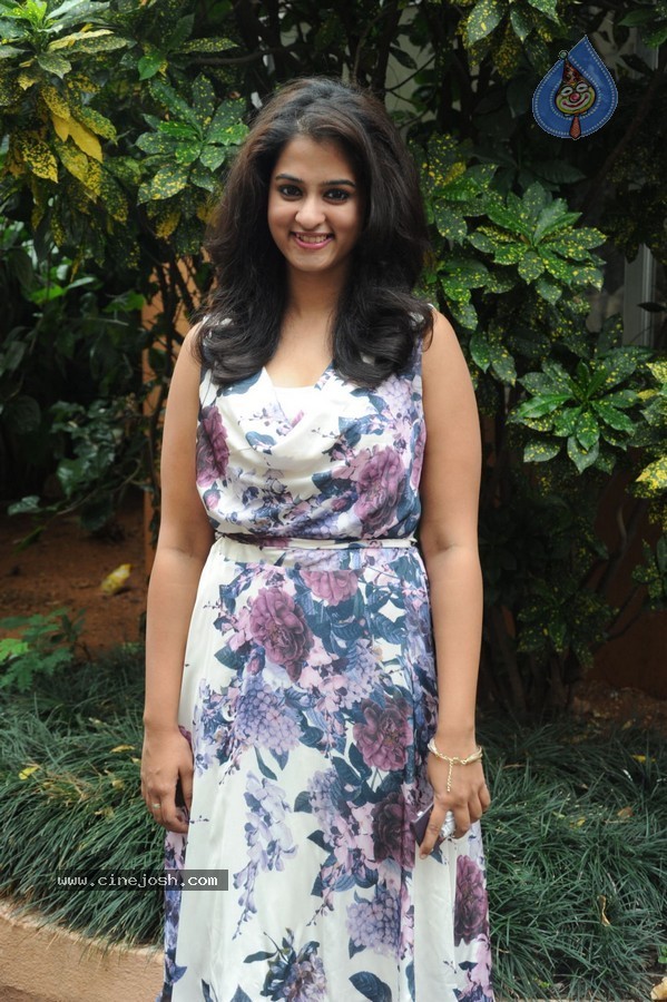 Nanditha Pics - 7 / 25 photos