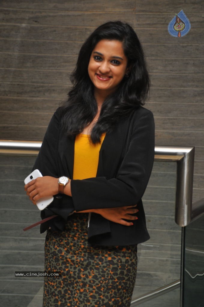 Nanditha Stills - 14 / 23 photos