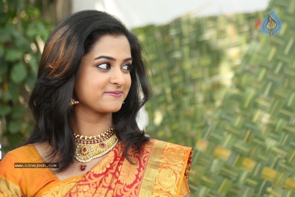 Nanditha Stills - 18 / 81 photos