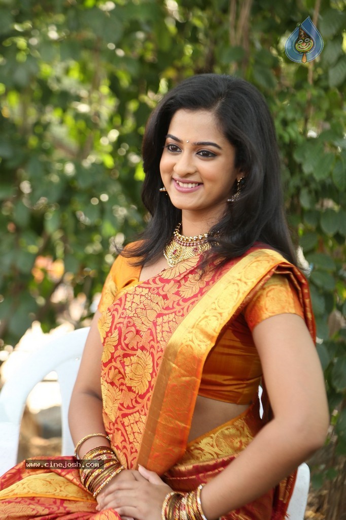 Nanditha Stills - 35 / 81 photos