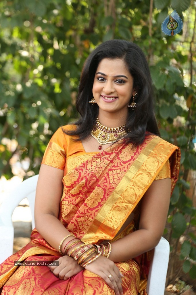 Nanditha Stills - 49 / 81 photos