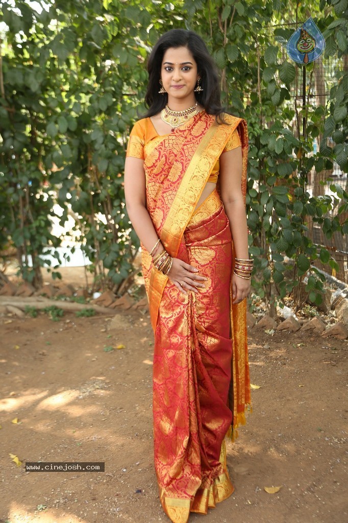 Nanditha Stills - 56 / 81 photos