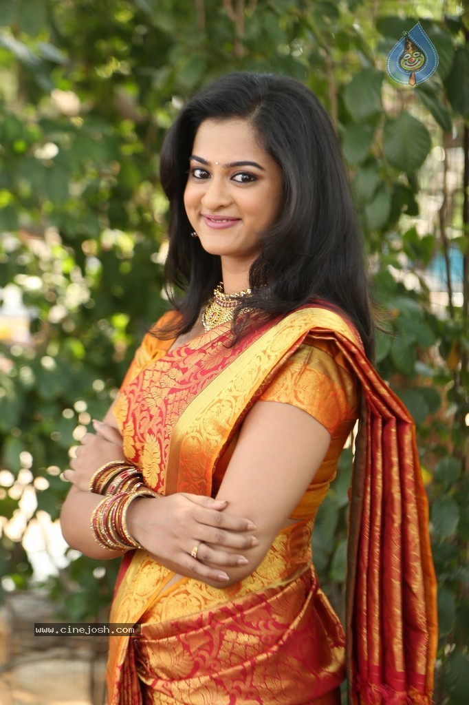 Nanditha Stills - 75 / 81 photos