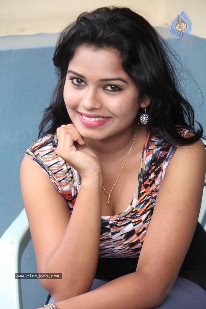 Naveena Jackson Stills - 31 / 71 photos