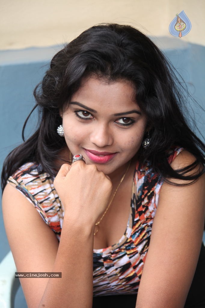 Naveena Jackson Stills - 50 / 71 photos