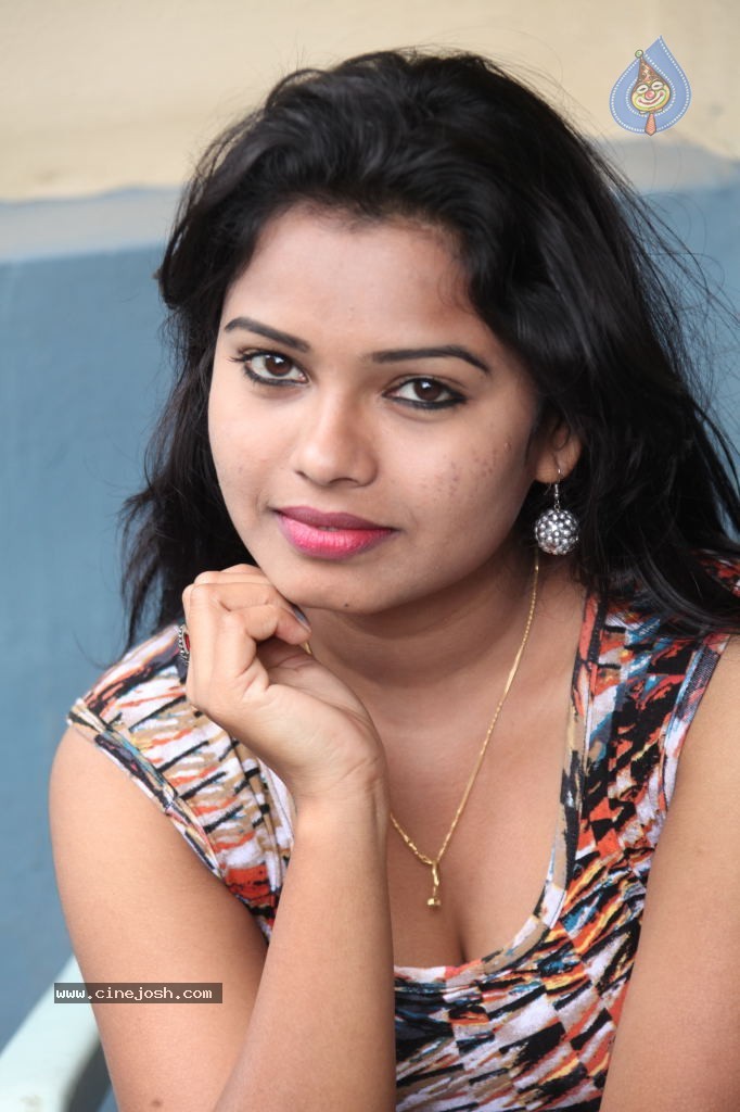 Naveena Jackson Stills - 51 / 71 photos